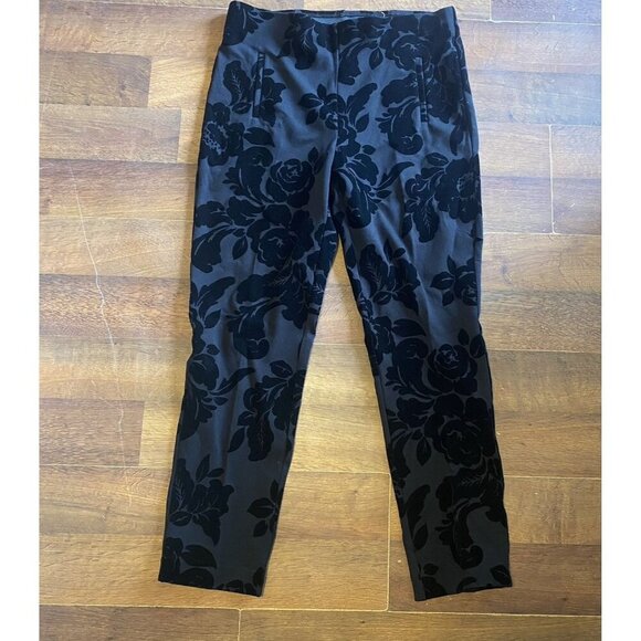 Chico's Black Sequin Front Panne Velour Tapered Ankle Pants Women Size M/10 1.5 - Picture 1 of 2